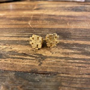 Tory Burch Small T Logo Stud Earrings in Gold